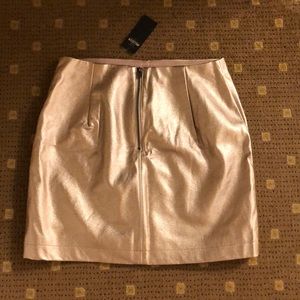NWT HOLLISTER MINI SKIRT SIZE S
